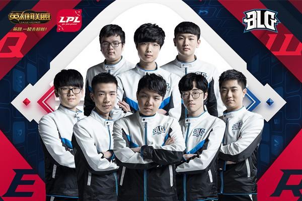 与此同时 与此同时